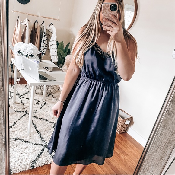 Chelsea28 Dresses & Skirts - Chelsea28 navy blue dress